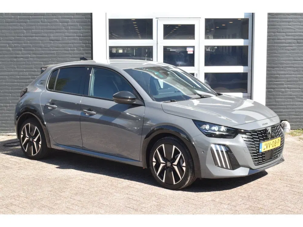 Peugeot 208 Hybrid 110 e-DCS6 GT Navi uit 2026, foto 6