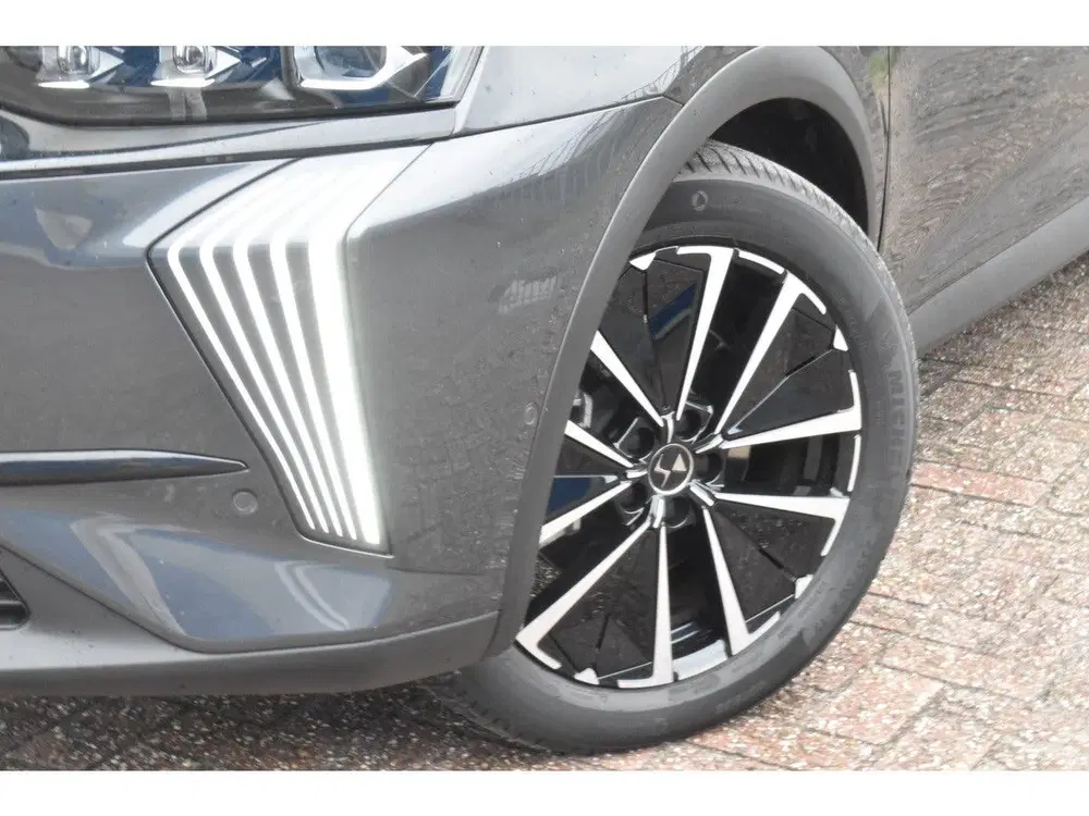 DS Automobiles DS 7 DS DS 7 PHEV 300 4X4 Pallas Leder uit 2025, foto 16