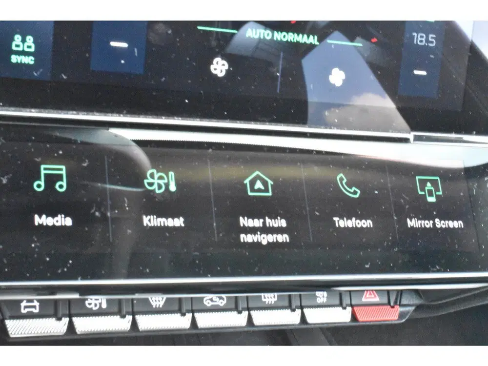 Peugeot 408 Hybrid 145 e-DCS6 Allure . uit 2025, foto 15