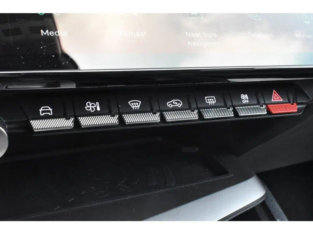 Peugeot 408 Hybrid 145 e-DCS6 Allure . uit 2025, foto 16