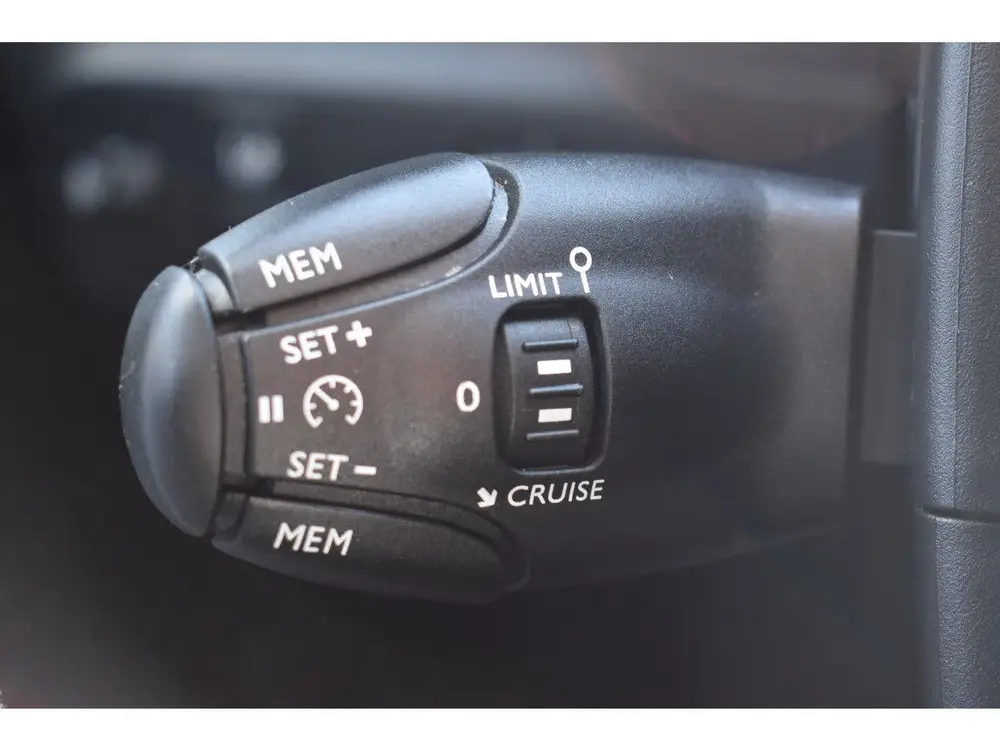 Citroën C3 PureTech 110 S&S Feel | Navigatie | Aircondition uit 2019, foto 18
