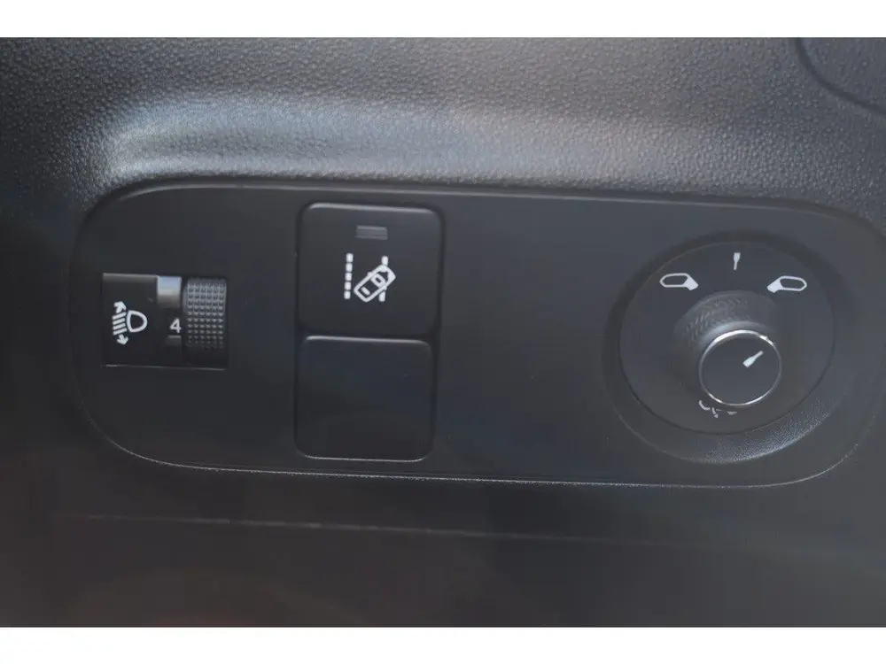 Citroën C3 PureTech 110 S&S Feel | Navigatie | Aircondition uit 2019, foto 19