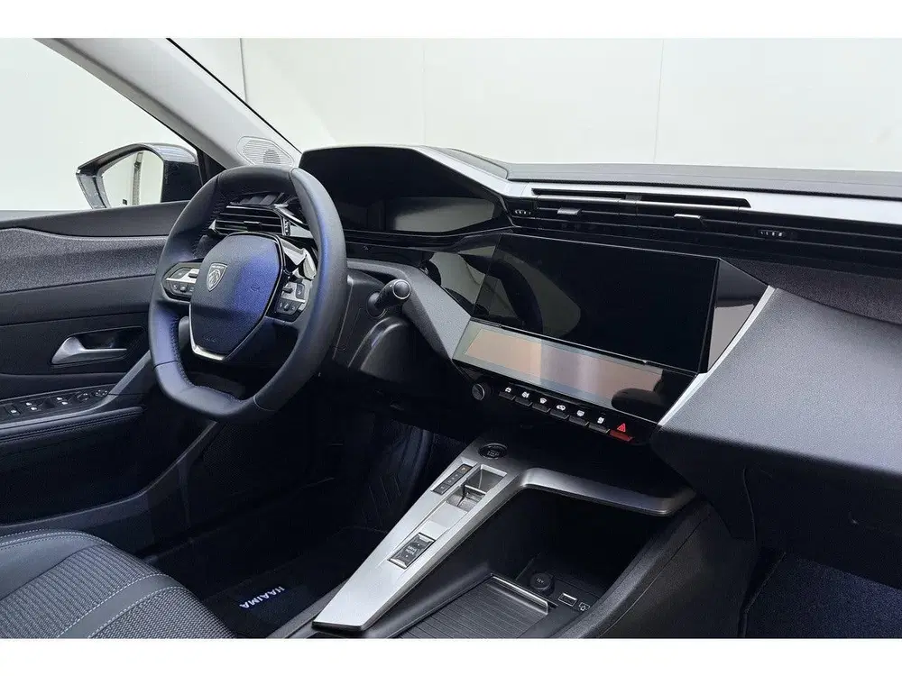 Peugeot 408 1.2 Hybrid 145 e-DCS6 Allure uit 2025, foto 3