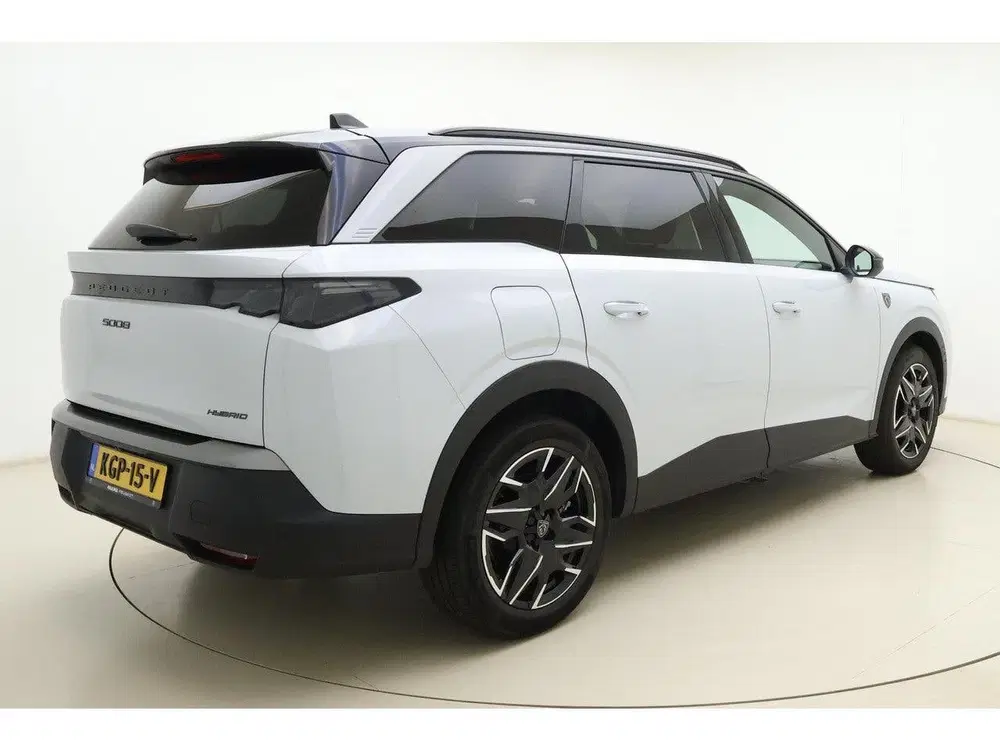 Peugeot 5008 1.2 Hybrid 145 GT 7p uit 2025, foto 2