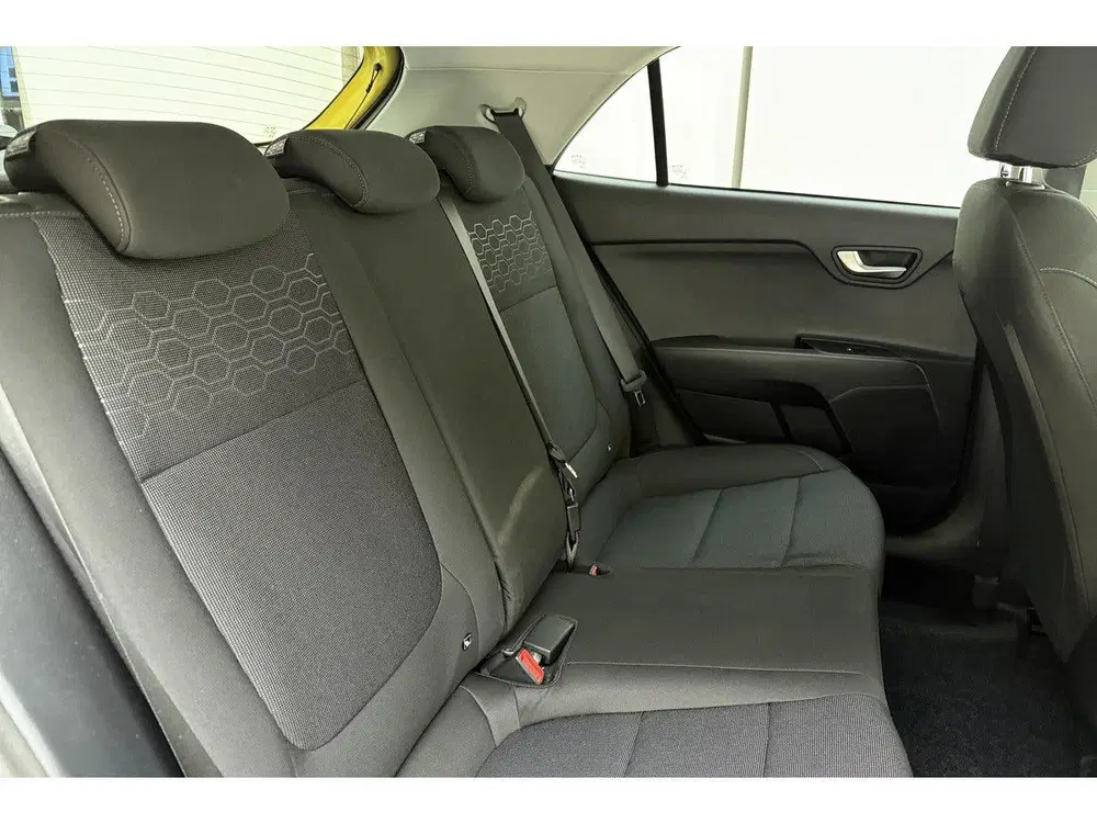 Kia Rio 1.0 T-GDi 100 PK uit 2021, foto 15