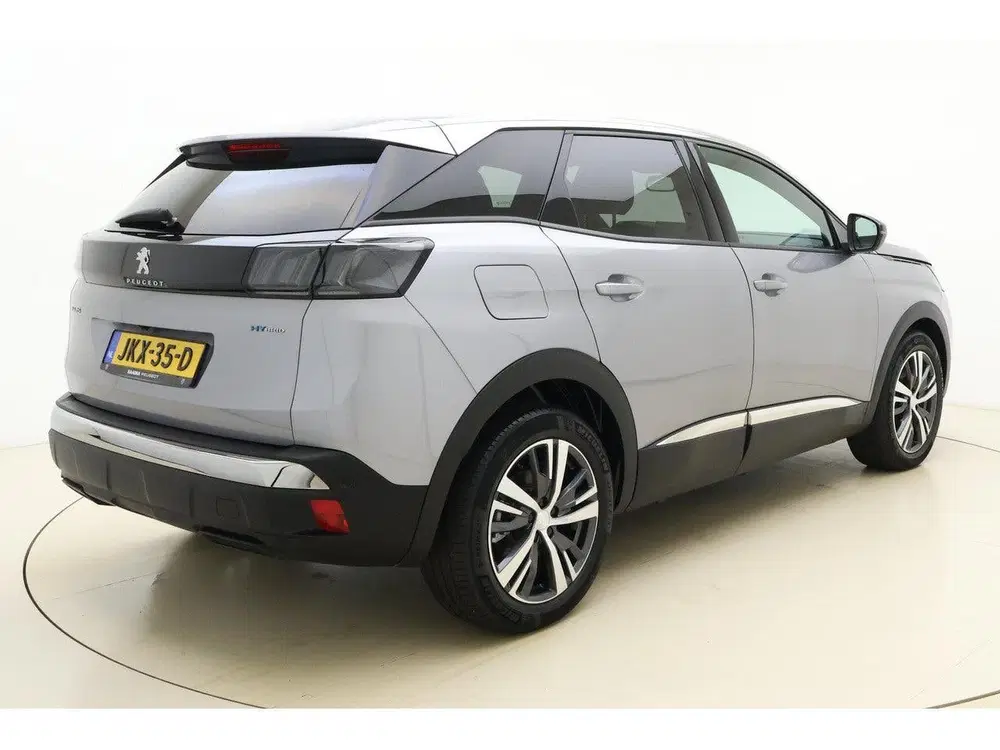 Peugeot 3008 1.6 plug-in Hybrid Allure 180 PK uit 2024, foto 2