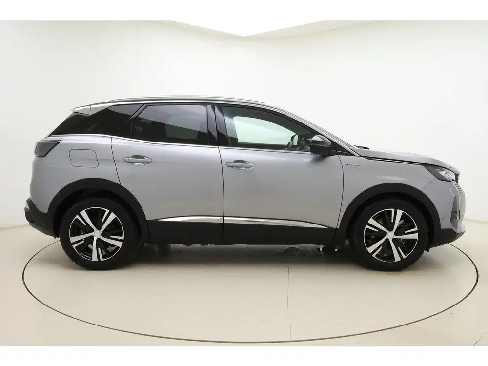 Peugeot 3008 1.6 HYbrid4 300 GT uit 2022, foto 9