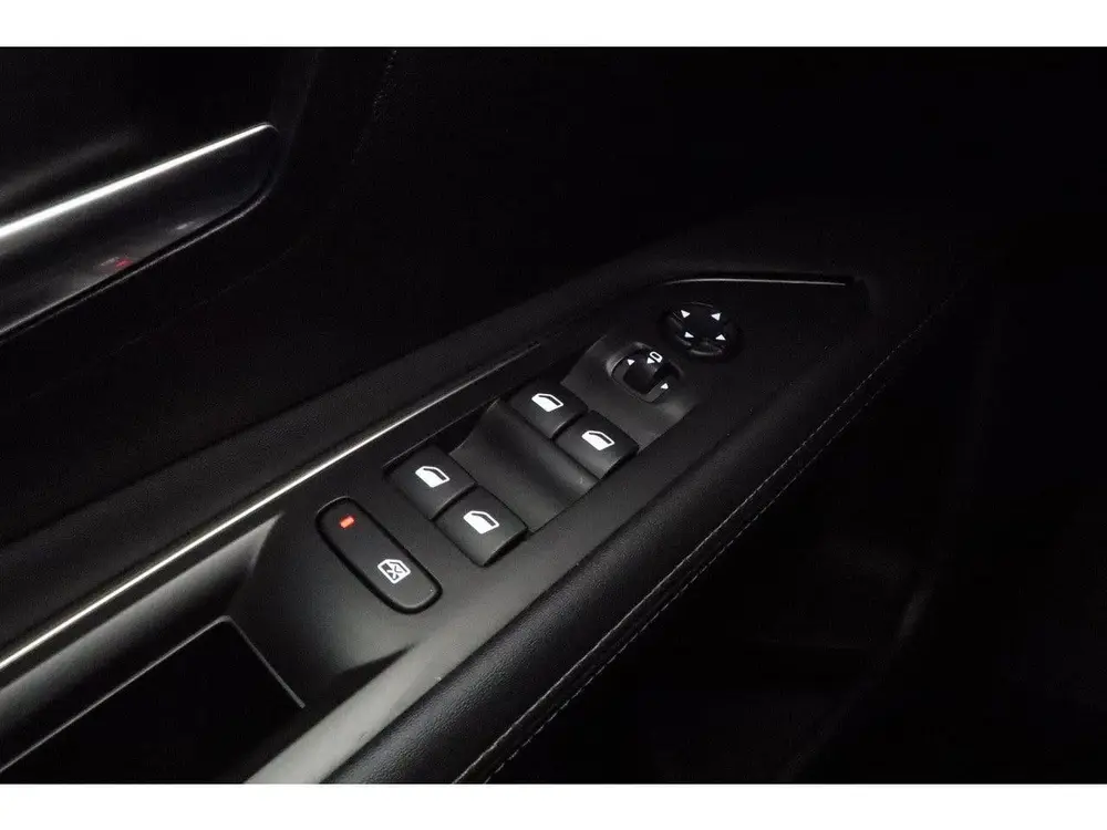 Peugeot 3008 1.2 PureTech Crossway 130 PK | Navigatie | Came uit 2019, foto 18