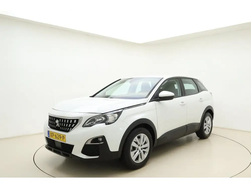 Peugeot 3008 1.2 PureTech Active | Trekhaak | Cruise control uit 2019