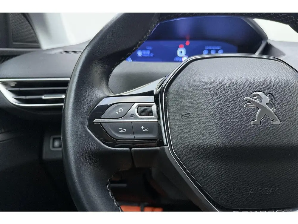 Peugeot 3008 1.2 PureTech Active | Trekhaak | Cruise control uit 2019, foto 17