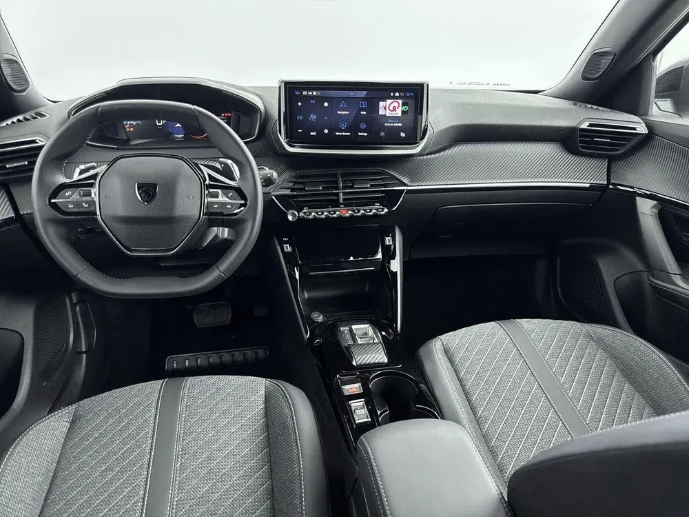 Peugeot 2008 1.2 Hybrid 145 Allure uit 2025, foto 11