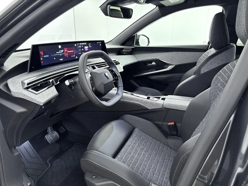 Peugeot 3008 1.6 plug-in Hybrid 195 Allure uit 2026, foto 10