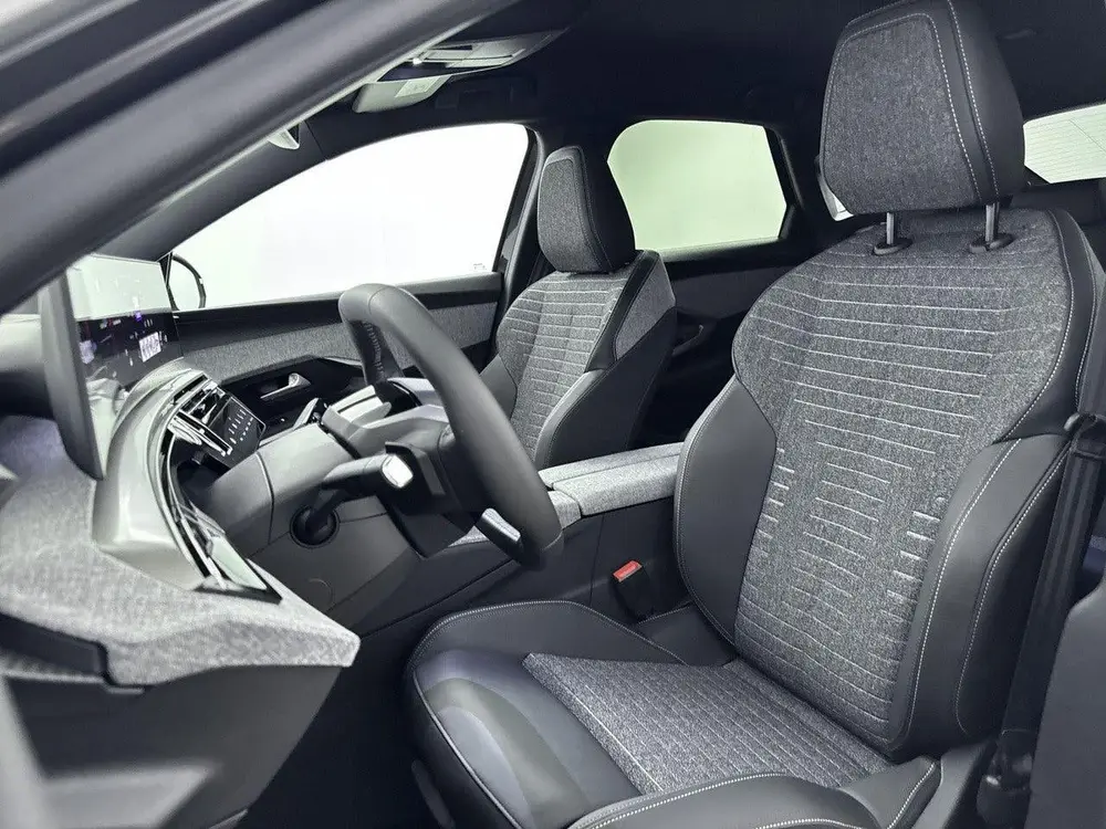 Peugeot 3008 1.6 plug-in Hybrid 195 Allure uit 2026, foto 9