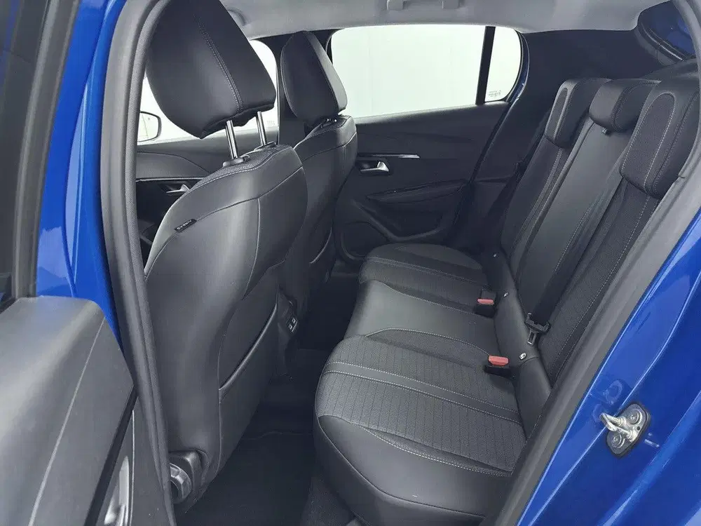 Peugeot 208 1.2 100pk Allure Pack uit 2021, foto 13