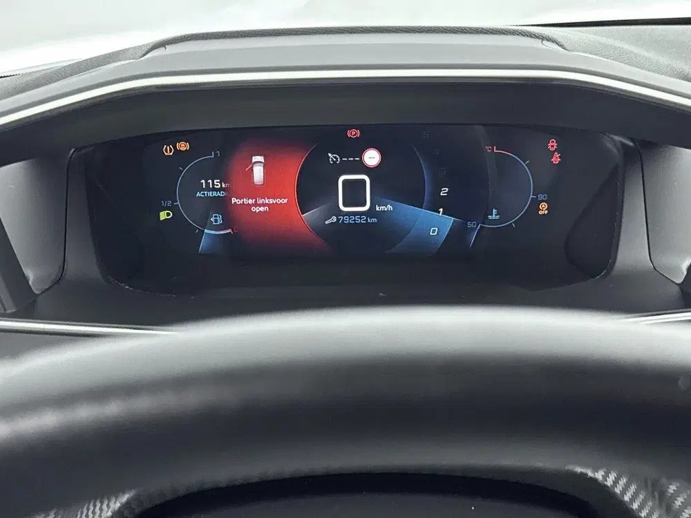 Peugeot 208 1.2 100pk Allure Pack uit 2021, foto 17