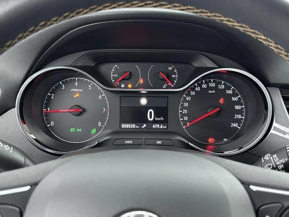 Opel Crossland 110pk Innovation uit 2020, foto 17