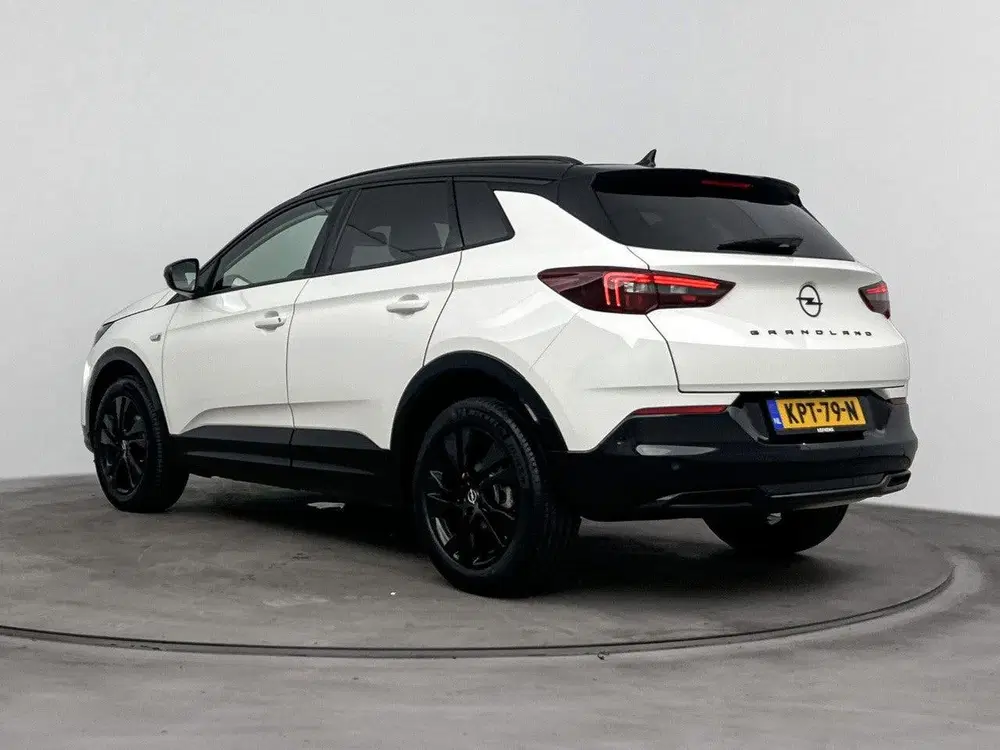 Opel Grandland 1.2 130pk Turbo GS Line uit 2024, foto 3
