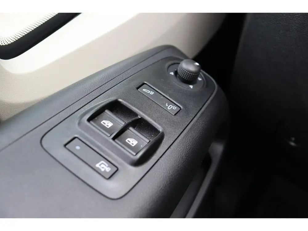 Opel Movano 2.2D 140 S&S L2H2 3.5t Navigatie uit 2024, foto 12