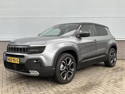Jeep Avenger Summit 54 kWh uit 2025