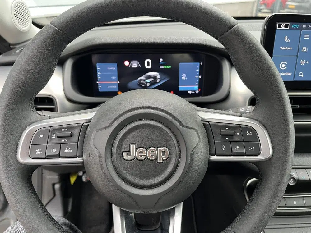 Jeep Avenger Summit 54 kWh uit 2025, foto 13