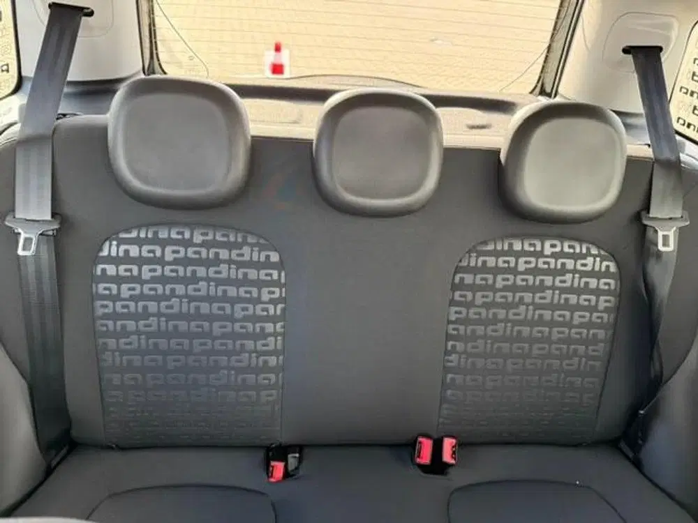 Fiat Panda Pandina Cross 70 pk Hybrid Navigatie via a uit 2025, foto 20