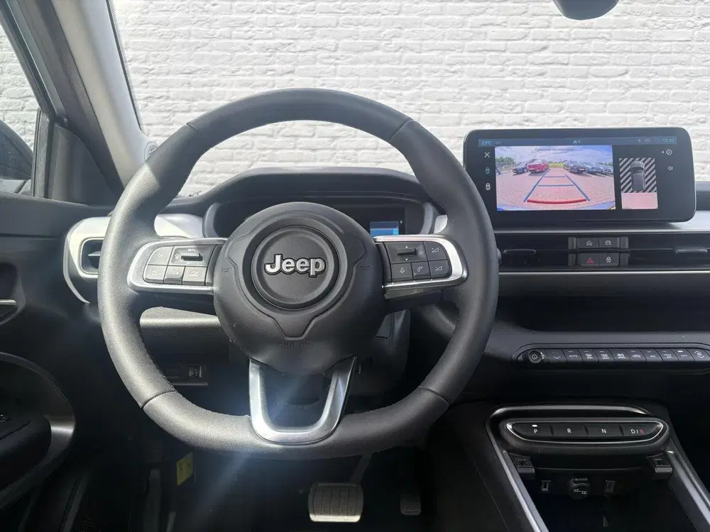 Jeep Avenger Summit 54 kWh uit 2025, foto 16
