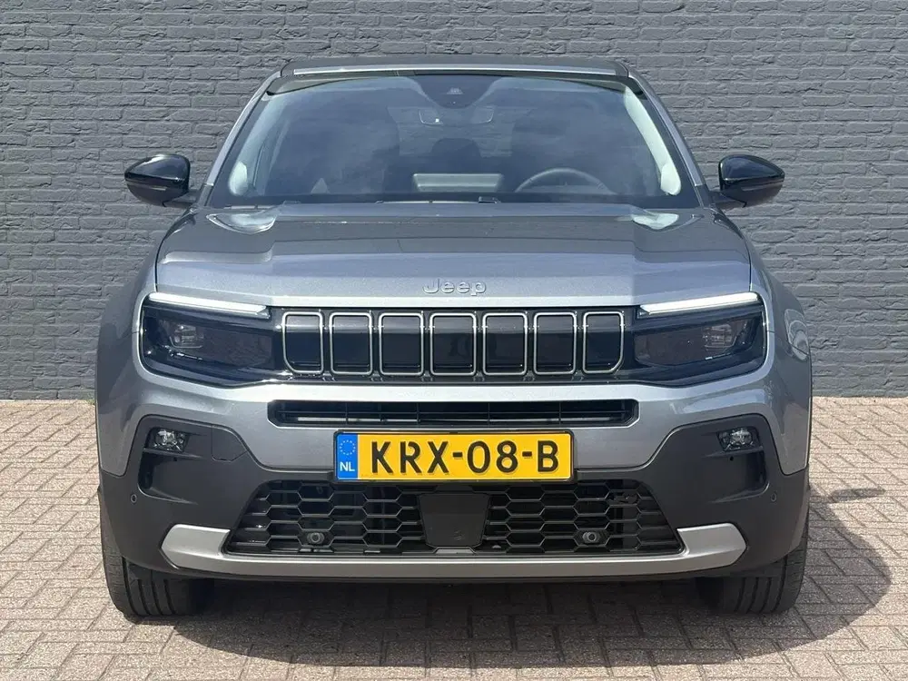 Jeep Avenger Summit 54 kWh uit 2025, foto 2