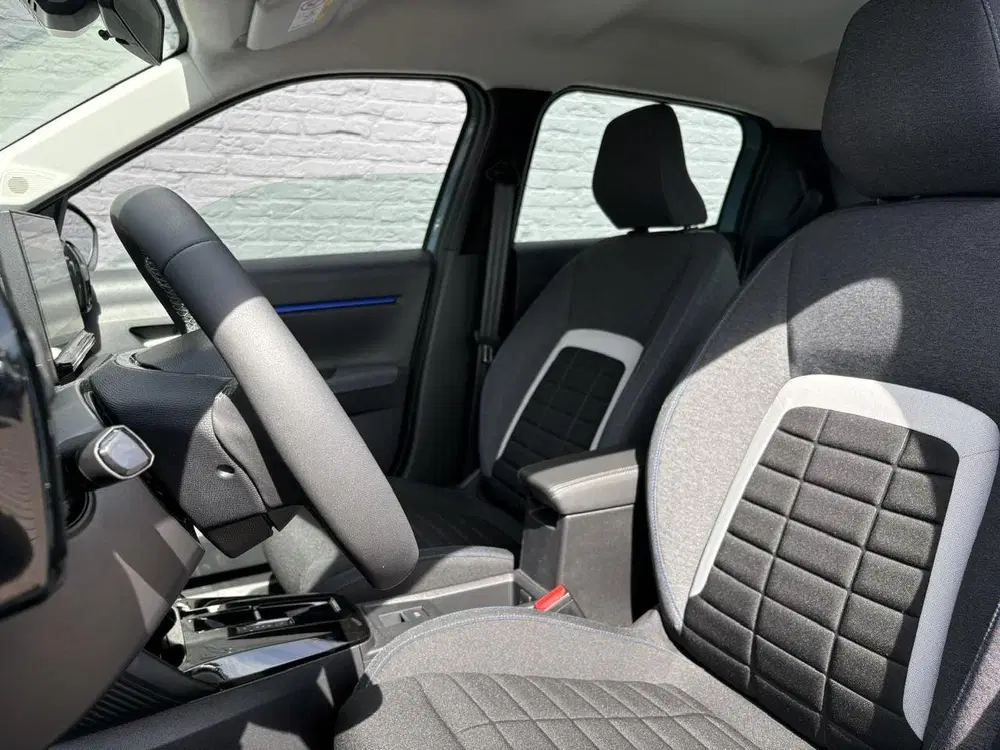Citroën C3 1.2 Hybrid 110pk Business Automaat uit 2025, foto 10