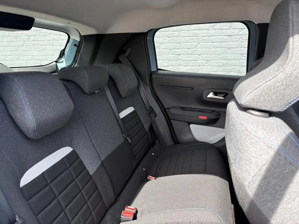 Citroën C3 1.2 Hybrid 110pk Business Automaat uit 2025, foto 13