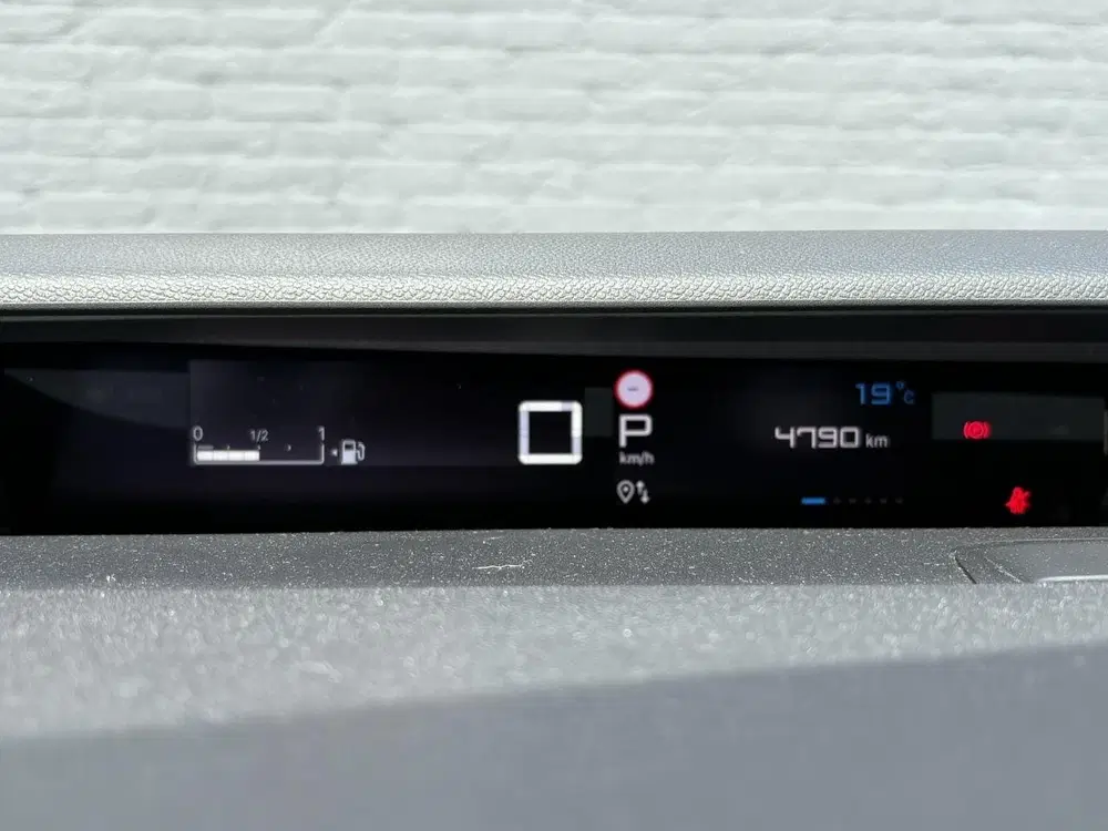 Citroën C3 1.2 Hybrid 110pk Business Automaat uit 2025, foto 14