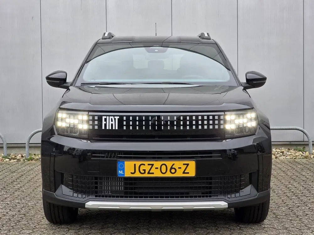 Fiat Grande Panda Icon 100pk Hybrid Automaat uit 2025, foto 2