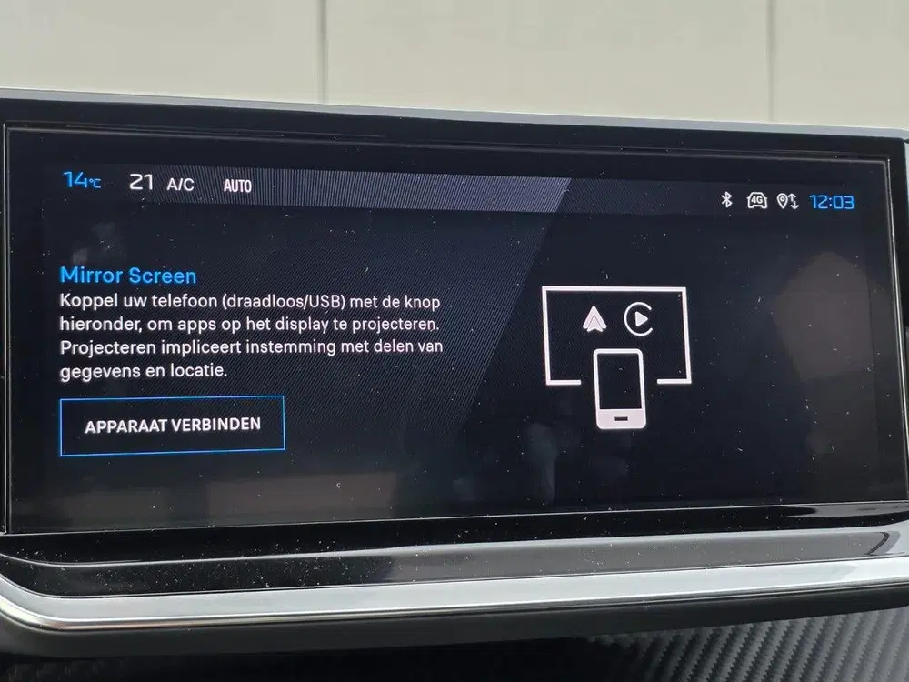 Peugeot 208 Hybrid 100pk GT Automaat uit 2024, foto 18