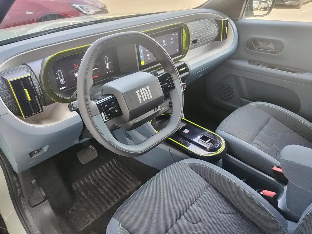Fiat Grande Panda Hybrid 100 pk Automaat Icon uit 2025, foto 8