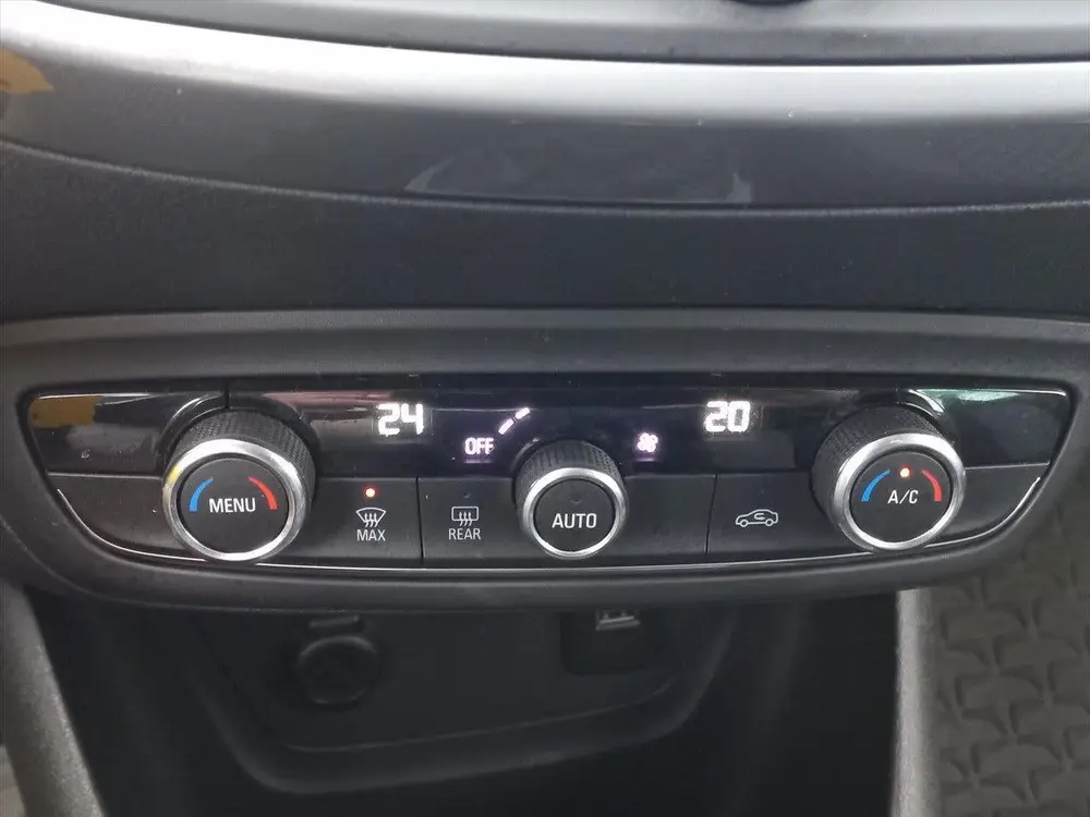 Opel Crossland 1.2T 110pk Innovation uit 2020, foto 7