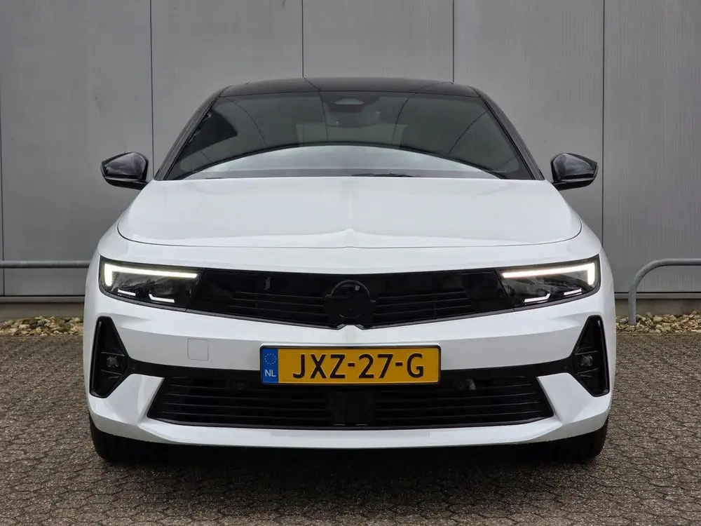 Opel Astra 1.6 Hybrid 195pk GS Automaat uit 2026, foto 2