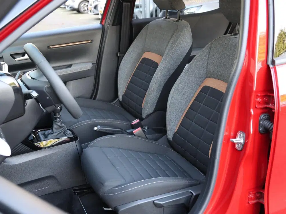 Citroën C3 Aircross 1.2 100pk Plus uit 2025, foto 12