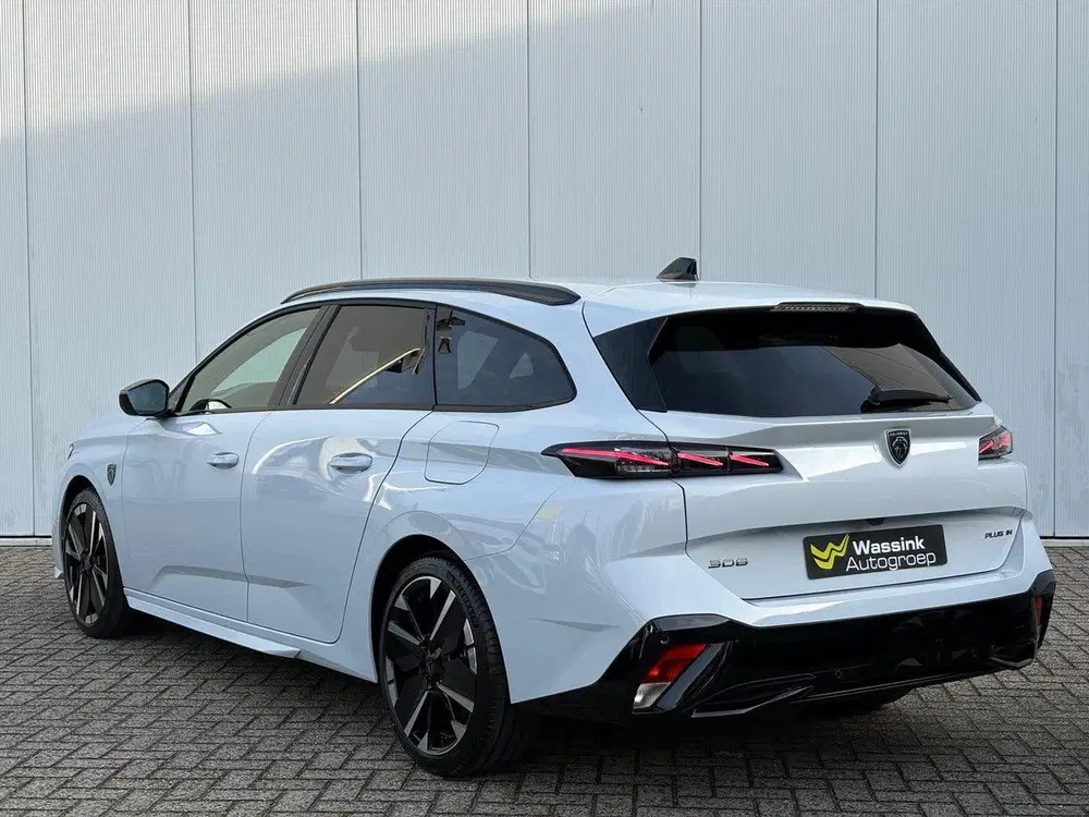 Peugeot 308 SW Sw 1.6 PHEV 195pk e-DCS7 GT VOORRAAD VO uit 2026, foto 7