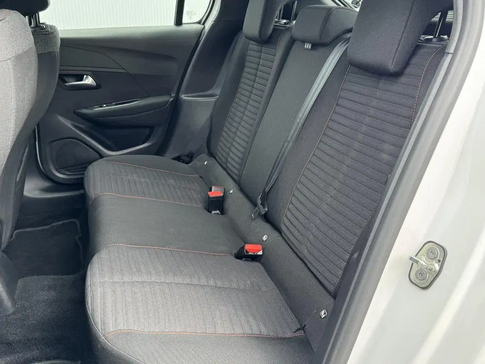 Peugeot 208 1.2 PureTech Active uit 2022, foto 11