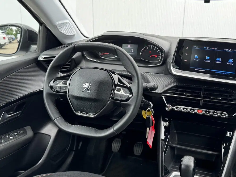 Peugeot 208 1.2 PureTech Active uit 2022, foto 13