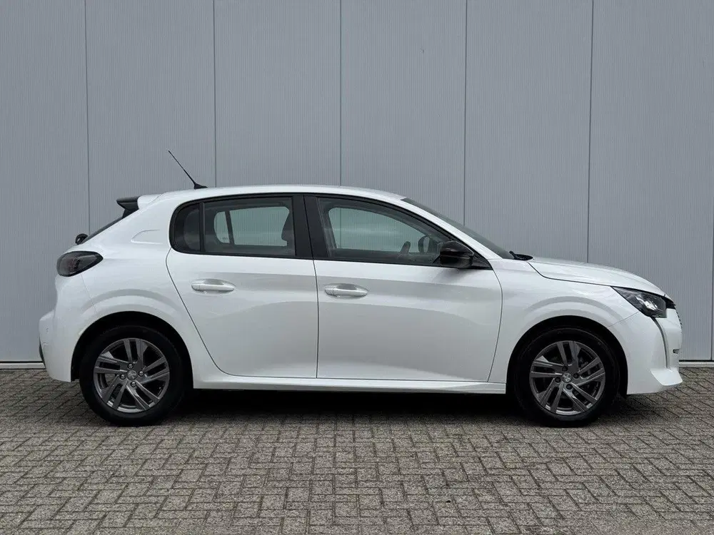 Peugeot 208 1.2 PureTech Active uit 2022, foto 4