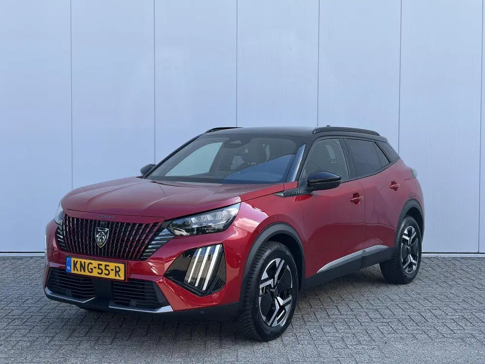 Peugeot 2008 1.2 Hybrid 145 GT uit 2026