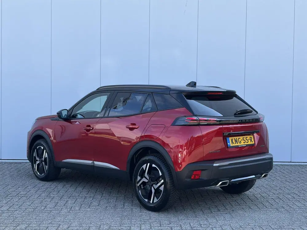 Peugeot 2008 1.2 Hybrid 145 GT uit 2026, foto 7