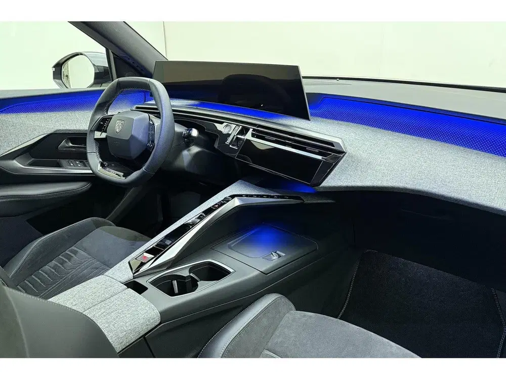 Peugeot 3008 GT 73 kWh uit 2025, foto 3