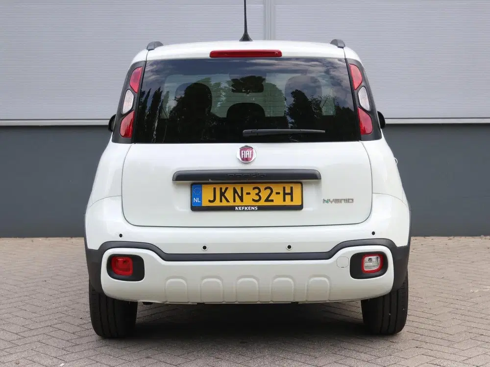 Fiat Panda 1.0 Hybrid Pandina uit 2025, foto 8