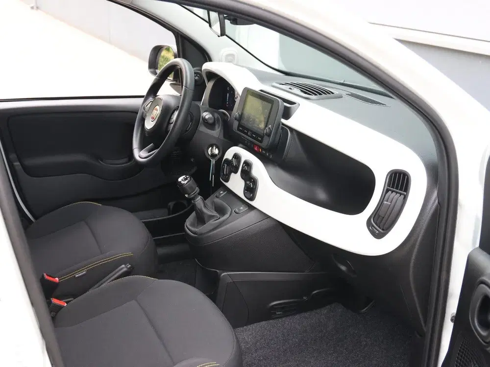 Fiat Panda 1.0 Hybrid Pandina uit 2025, foto 9