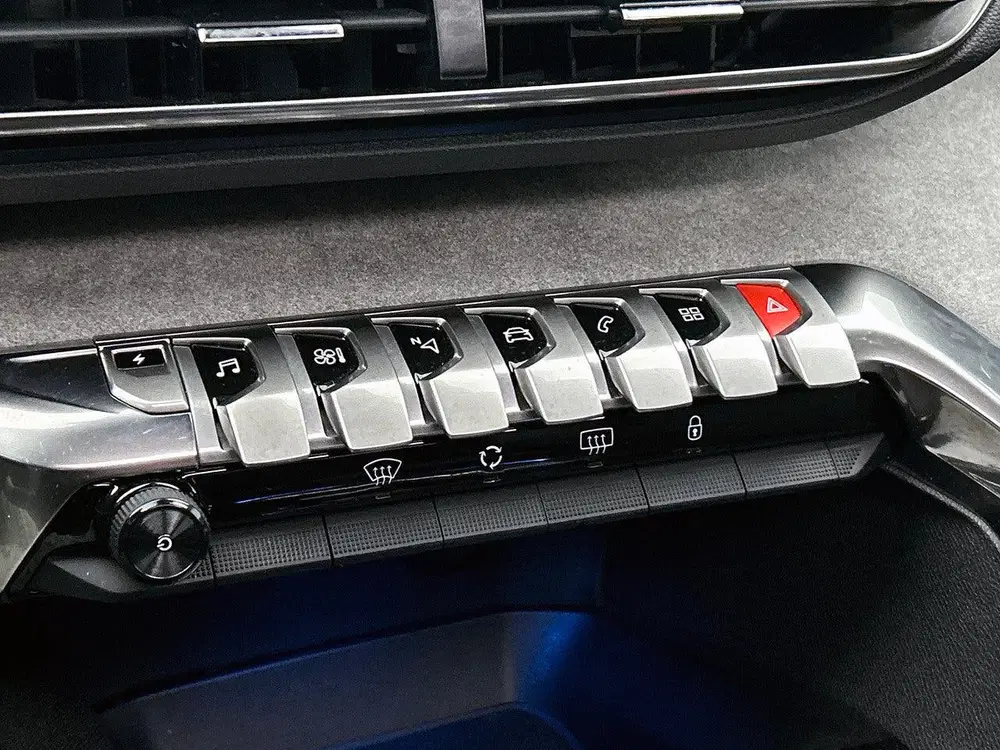 Peugeot 3008 Plug-in Hybrid 225 pk GT uit 2023, foto 7