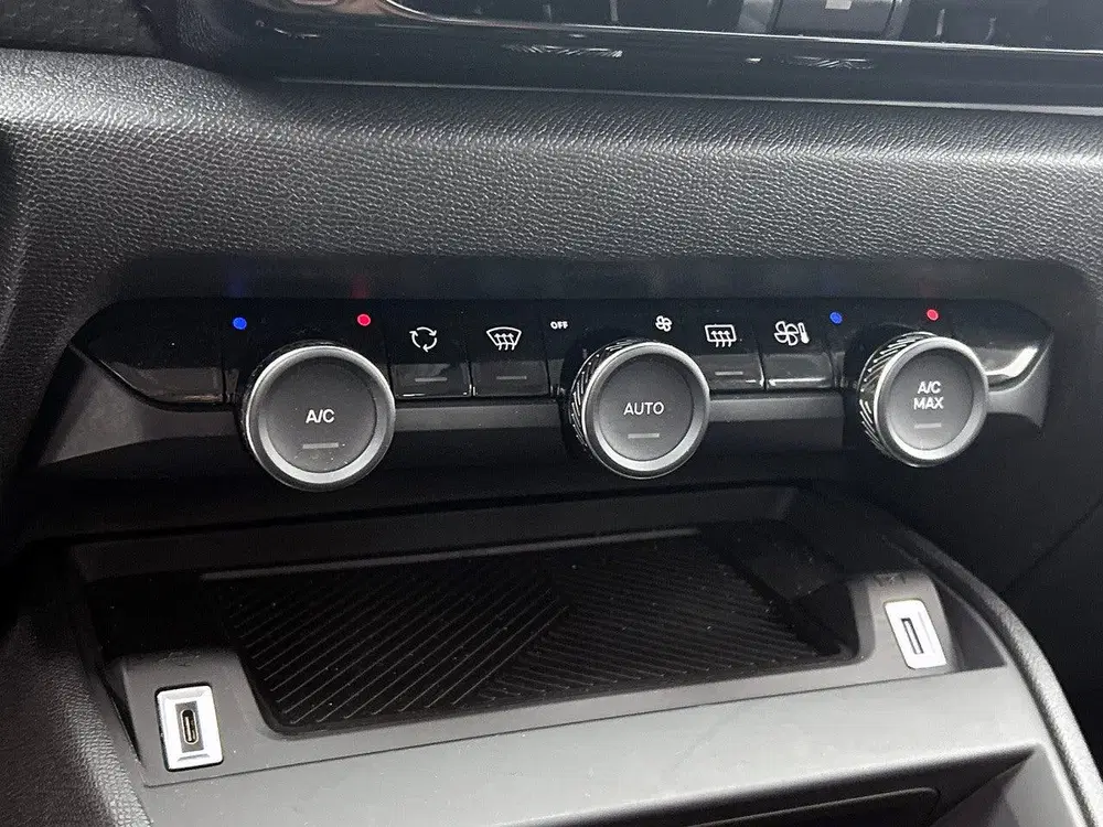 Citroën C4 Ë-C4 X Plus 156pk Extended range 54 kWh uit 2025, foto 17