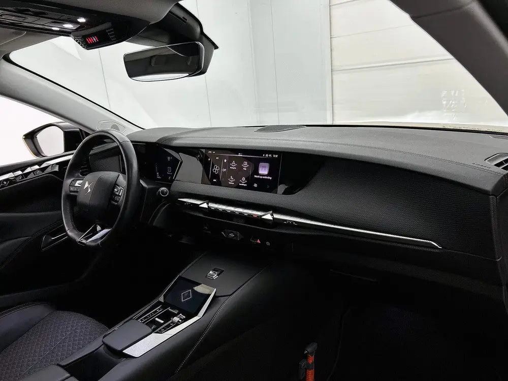 DS Automobiles DS 4 DS DS 4 130pk Automaat Trocadero uit 2022, foto 19