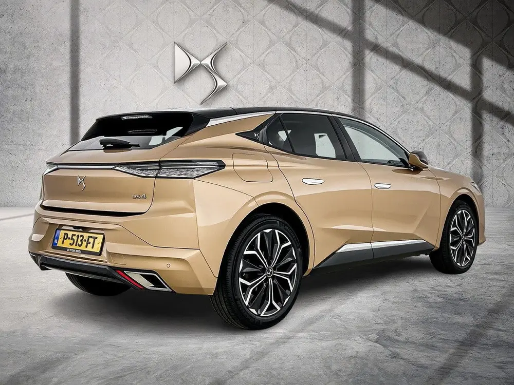DS Automobiles DS 4 DS DS 4 130pk Automaat Trocadero uit 2022, foto 4