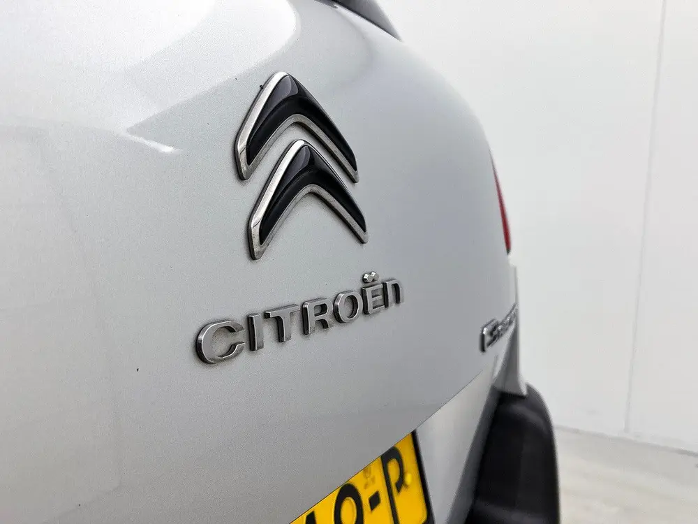 Citroën C3 Aircross 110pk Automaat Shine | Rijklaar | Achte uit 2019, foto 13